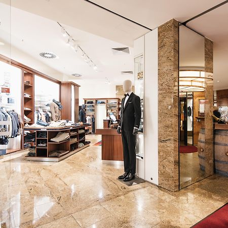 Grand Elysee Hamburg Hamburgo Exterior foto Interior of the store in Vienna