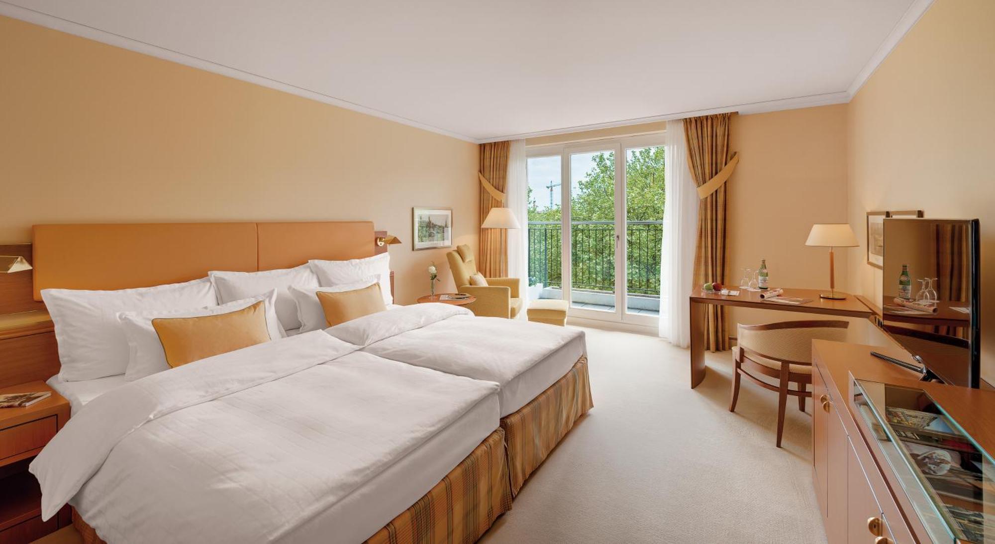 Grand Elysee Hamburg Hamburgo Exterior foto